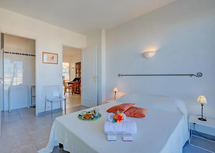 Le Fabiola - Happy * Antibes